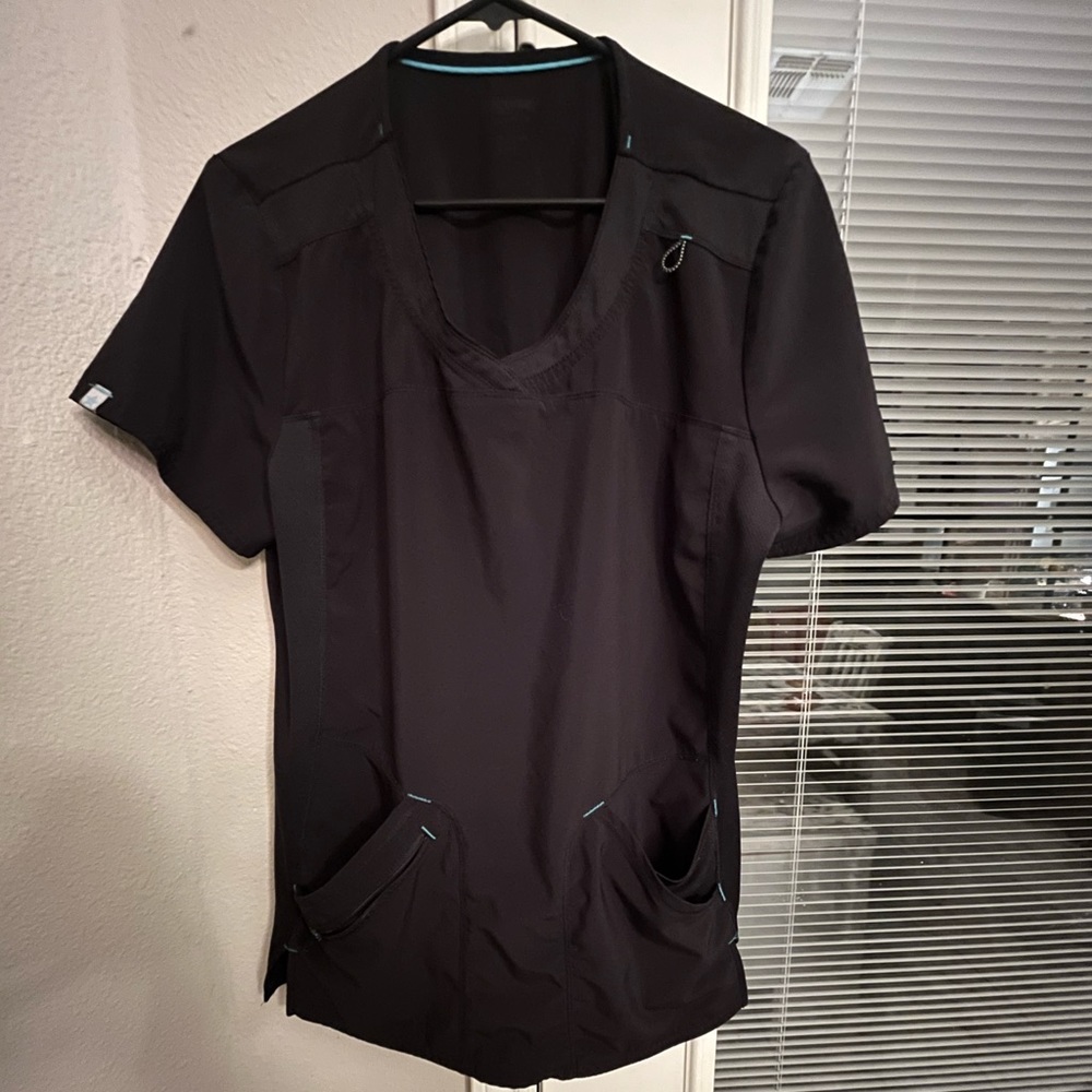 Women’s Scrub Top Black Size XL